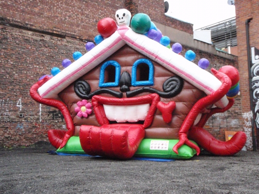front_man2_200509.jpg